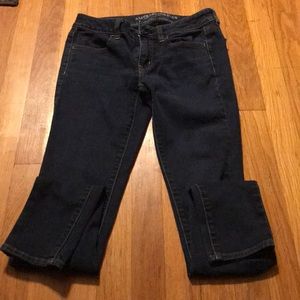 american eagle dark wash jegging